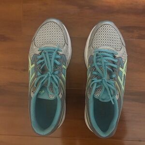 ASICS Women's Running Shoes (size 9)